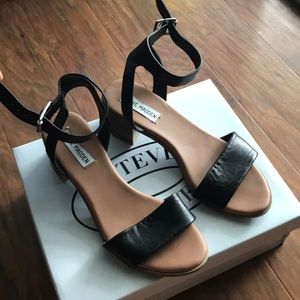 Steve Madden sandals